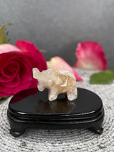 Load image into Gallery viewer, Flower Agate Crystal Hippopotamus Carving