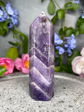 Load image into Gallery viewer, Intuition Chevron Dream Amethyst Crystal Tower Point