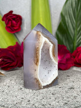 Load image into Gallery viewer, Agate Sugar Druzy Tunnel Crystal Tower Point