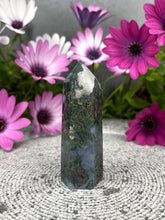 Load image into Gallery viewer, Stunning Natural Moss Agate Tower Point