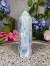 Load image into Gallery viewer, Stunning Blue Kyanite Crystal Tower Point