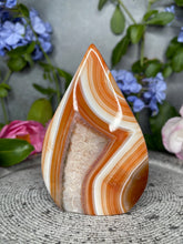 Load image into Gallery viewer, Stunning Red Agate Quartz Chalcedony Crystal Flame
