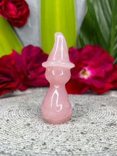 Load image into Gallery viewer, Rose Quartz Cat With Witch Hat Crystal Carving