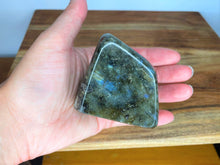 Load image into Gallery viewer, Stunning Labradorite Flash Freeform Stone