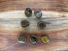 Load image into Gallery viewer, 1pc Tiger Eye Tumbles Stone