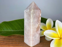 Load image into Gallery viewer, Smooth Pink Amethyst Tower Point