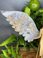 Load image into Gallery viewer, Stunning Guardian Angel Wings Purple Flower Agate
