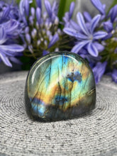 Load image into Gallery viewer, Cute Labradorite Crystal Freeform With Rainbow Flash
