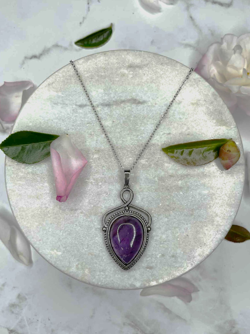 Stunning Amethyst Crystal Pendant Necklace