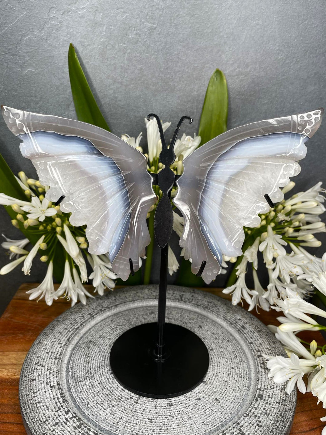 Stunning Agate Butterfly Wings Crystal Carving