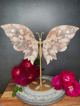 Load image into Gallery viewer, High Quality Beautiful Pink Flower Agate Crystal Butterfly Wings
