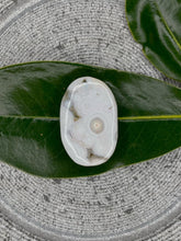 Load image into Gallery viewer, Soft 8th Vein Ocean Jasper Crystal Palmstone
