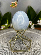 Load image into Gallery viewer, Intuition Blue Celestite Crystal Egg Carving
