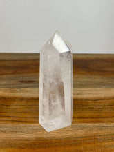 Load image into Gallery viewer, Clear Quartz Chunky Point
