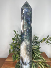 Load image into Gallery viewer, XXL High Quality Moss Agate Crystal Tower Point 1.8kg
