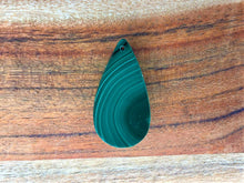Load image into Gallery viewer, Natural Tear Drop Malachite Pendant
