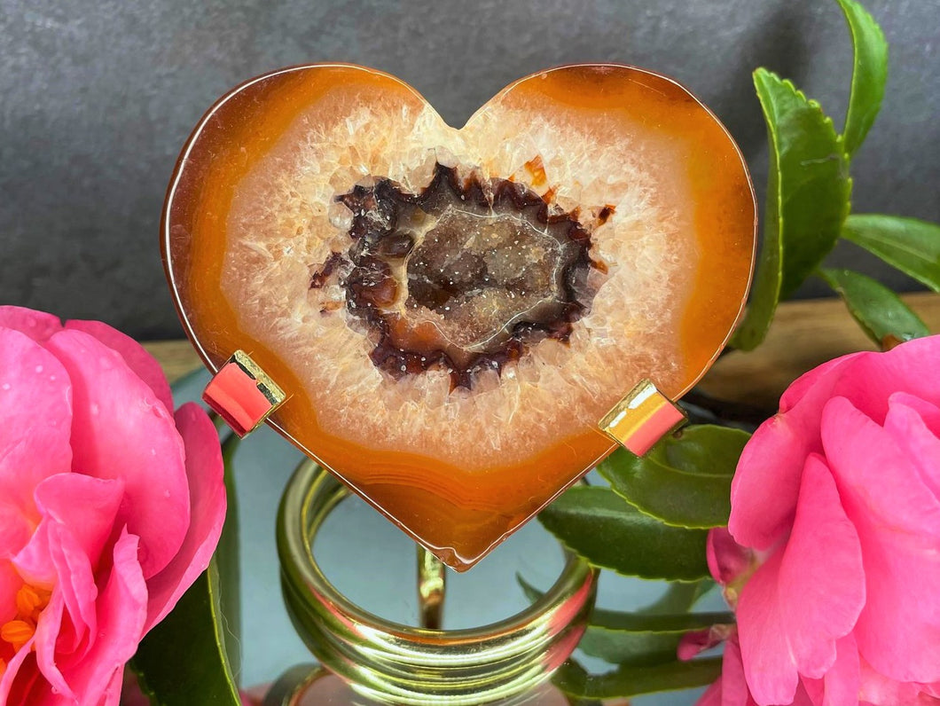Grounding Carnelian Stone Crystal Love Heart
