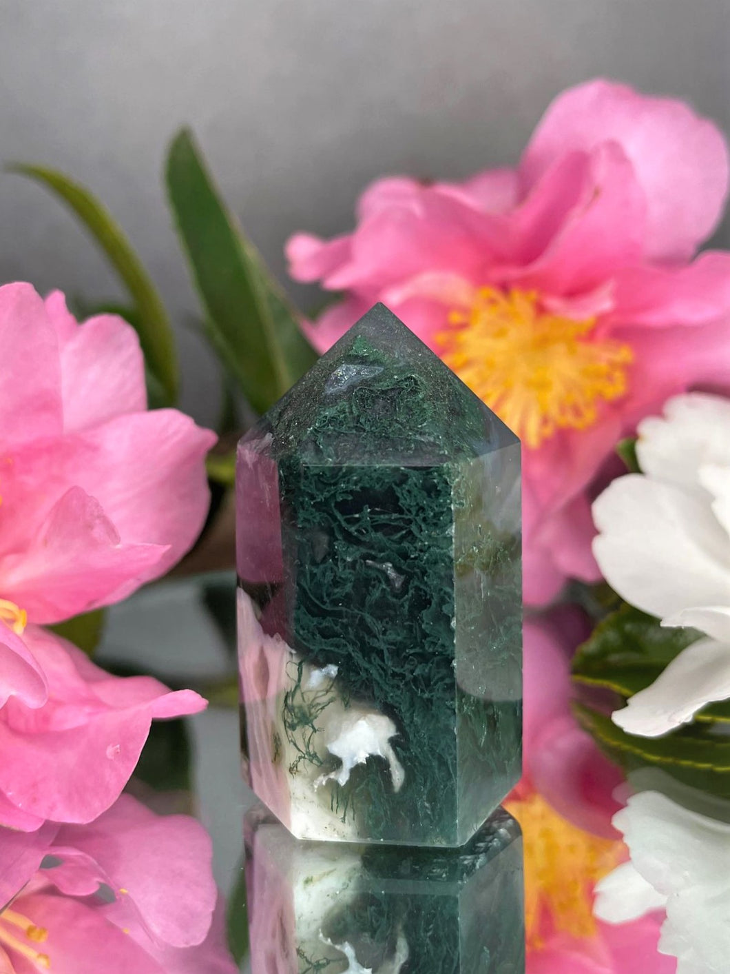 Natural Green Moss Agate Crystal Tower