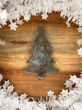 Load image into Gallery viewer, Christmas Tree Ocean Jasper Crystal Décor
