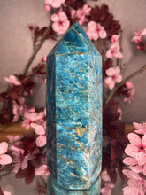 Load image into Gallery viewer, Stunning Blue Apatite Crystal Tower Point
