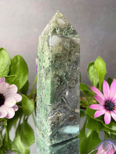 Load image into Gallery viewer, Beautiful Green Moss Agate Crystal Tower Point
