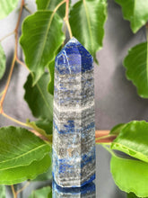 Load image into Gallery viewer, Stunning Lapis Lazuli Crystal Tower Point
