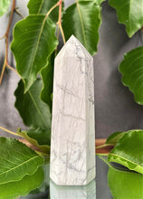 Load image into Gallery viewer, Stunning Howlite Crystal Tower Point
