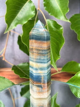 Load image into Gallery viewer, Strength Blue Onyx Crystal Tower Point
