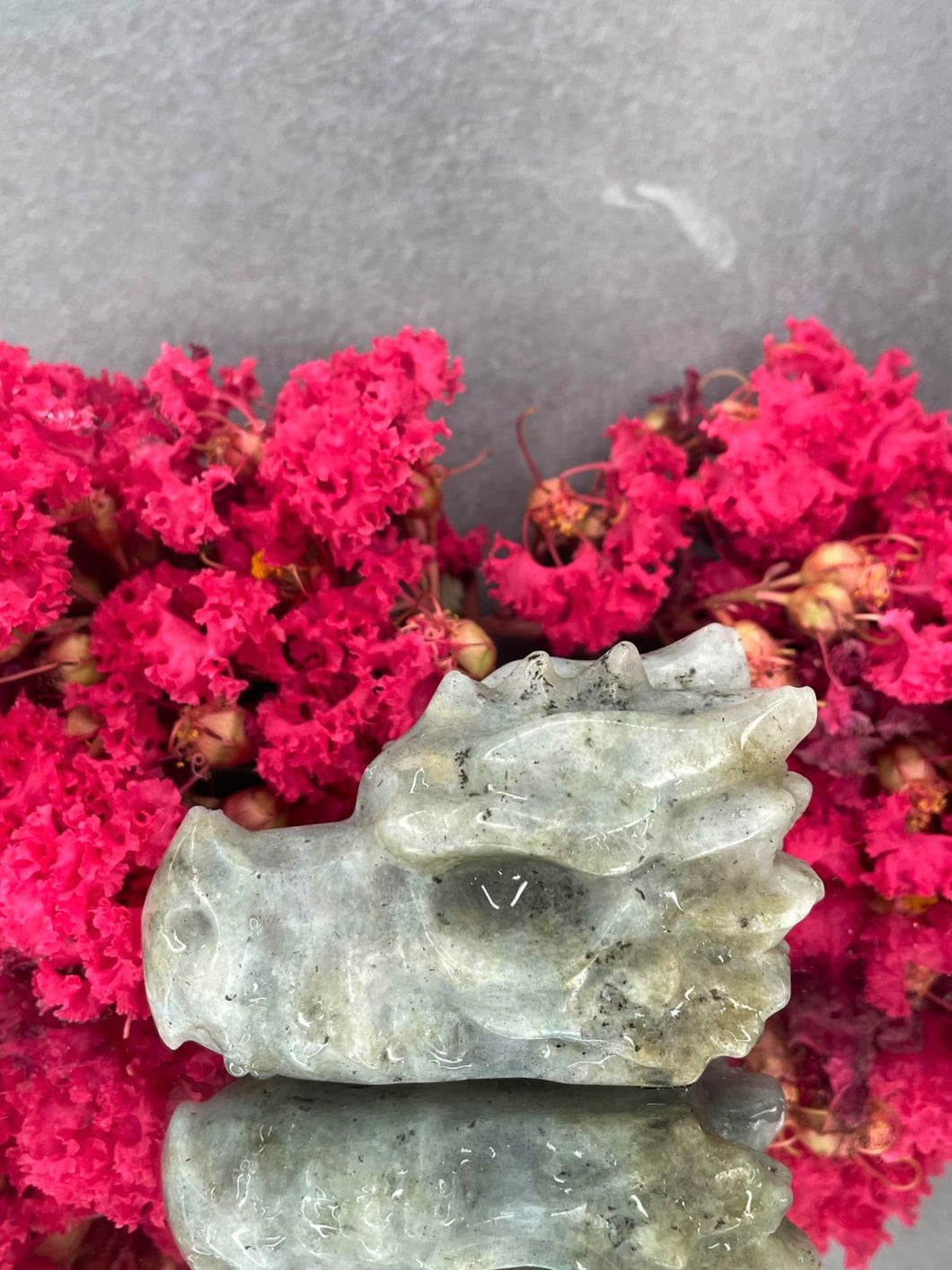 Shielding Labradorite Crystal Dragon Head Stone Carving