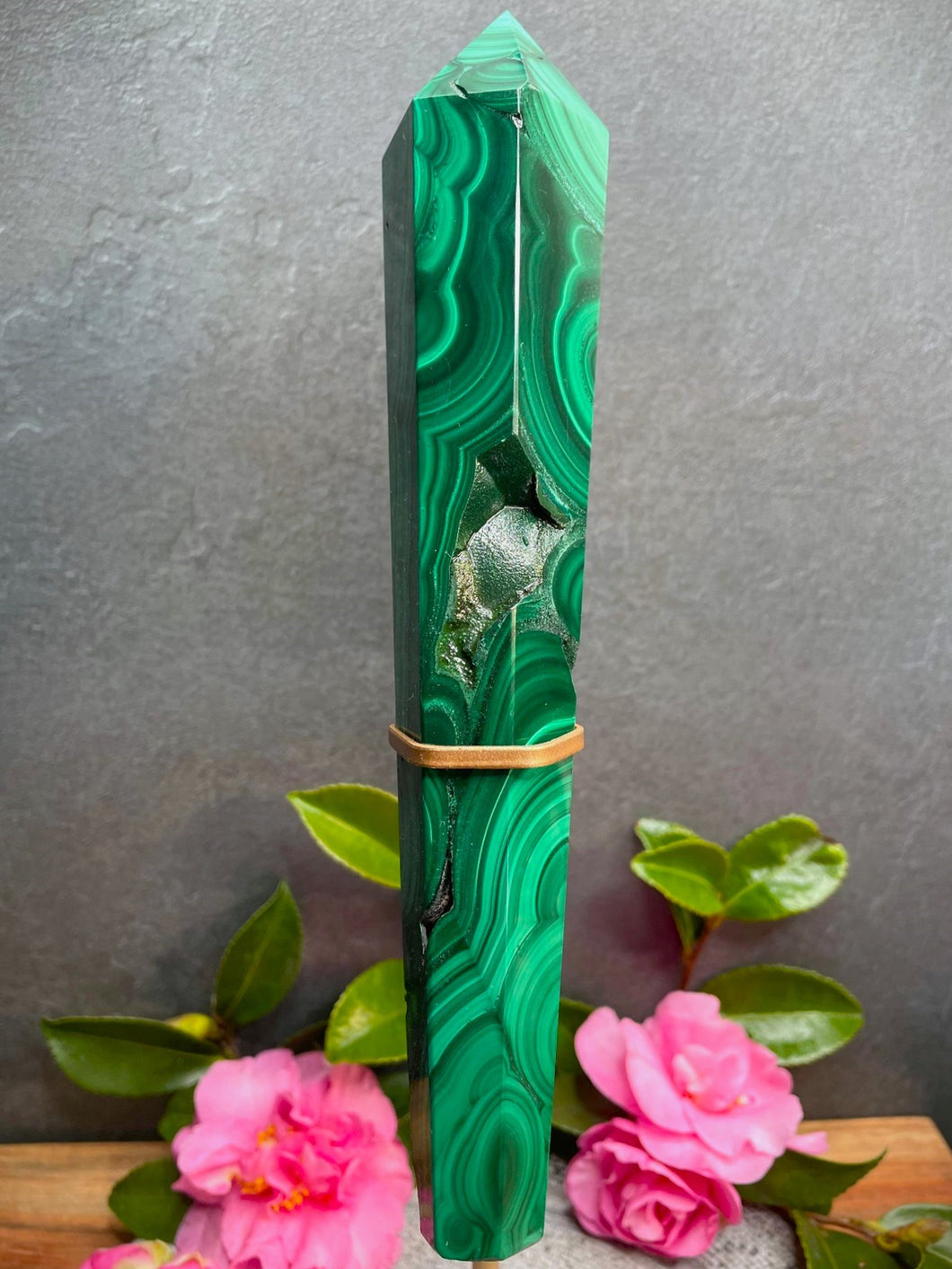 High Quality Malachite Wand In Gold Painted Metal Stand