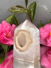 Load image into Gallery viewer, Exquisite Druzy Agate Crystal Tower Point
