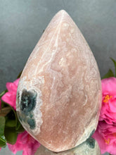 Load image into Gallery viewer, Exquisite Pink Amethyst Crystal Flame Freeform
