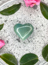 Load image into Gallery viewer, Beautiful Green Agate Crystal Love Heart
