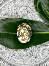 Load image into Gallery viewer, Pretty 8th Vein Ocean Jasper Crystal Palmstone
