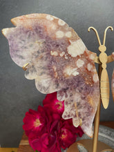 Load image into Gallery viewer, High Quality Stunning Pink Amethyst Flower Agate Butterfly
