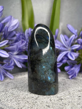 Load image into Gallery viewer, Beautiful Labradorite Crystal Freeform With Blue Flash
