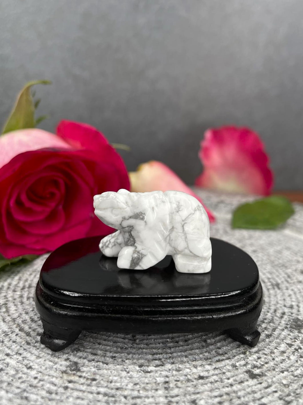 Howlite Crystal Bear Carving