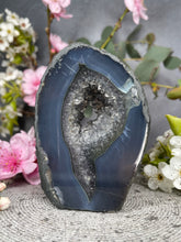 Load image into Gallery viewer, Mesmerizing Portal Agate Crystal Cathedral Cave
