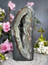 Load image into Gallery viewer, Incredible Agate Cathedral Cave With Quartz Druzy

