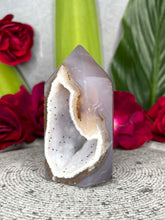 Load image into Gallery viewer, Agate Sugar Druzy Tunnel Crystal Tower Point
