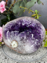 Load image into Gallery viewer, Stunning Amethyst Cluster Geode Freeform 1kg
