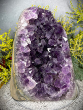 Load image into Gallery viewer, XXL Natural Amethyst Crystal Cluster Geode 4KG
