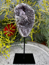 Load image into Gallery viewer, Clarity Amethyst Crystal Cluster On Removable Display Stand
