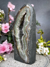 Load image into Gallery viewer, Incredible Agate Cathedral Cave With Quartz Druzy
