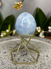 Load image into Gallery viewer, Natural Blue Celestite Crystal Egg Carving
