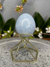 Load image into Gallery viewer, Soft Blue Celestite Crystal Egg Carving
