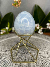 Load image into Gallery viewer, Serenity Blue Celestite Crystal Egg Carving
