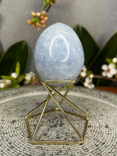 Load image into Gallery viewer, Balance Blue Celestite Crystal Egg Carving

