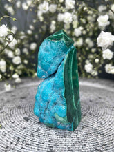 Load image into Gallery viewer, Striking Chrysocolla Malachite Tower Point Raw/Polished Bubble Freeform
