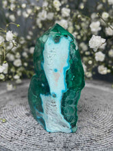 Load image into Gallery viewer, Incredible Chrysocolla Malachite Tower Point Raw/Polished Bubble Freeform
